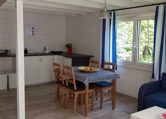 Nowa Siesta Camp Leba شاليه Nowecin